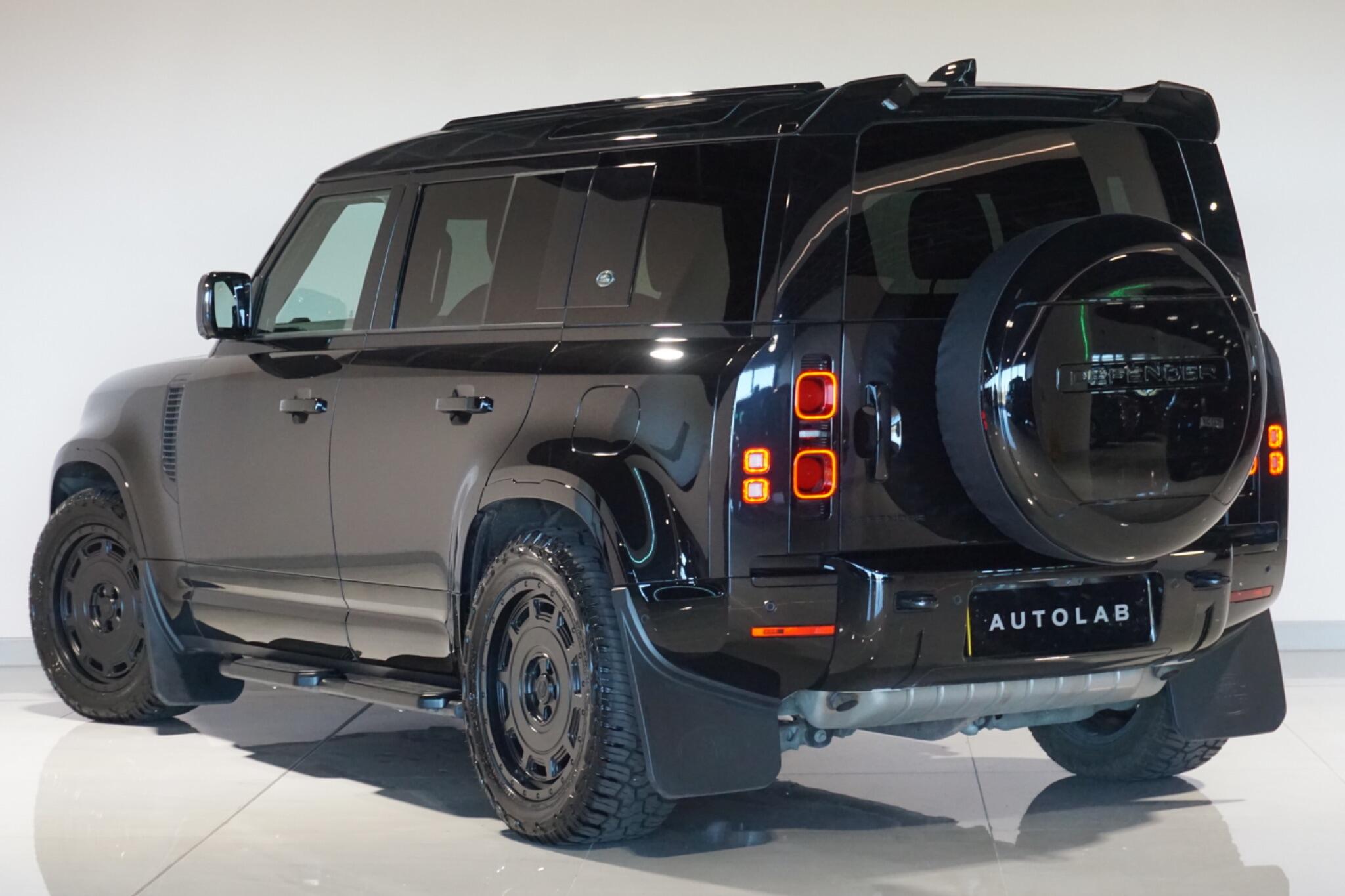 Land Rover Defender 110 2.0 P400e 15.4kWh X-Dynamic S SUV 5dr Petrol Plug-in Hybrid Auto 4WD Euro 6 (s/s) (404 ps)